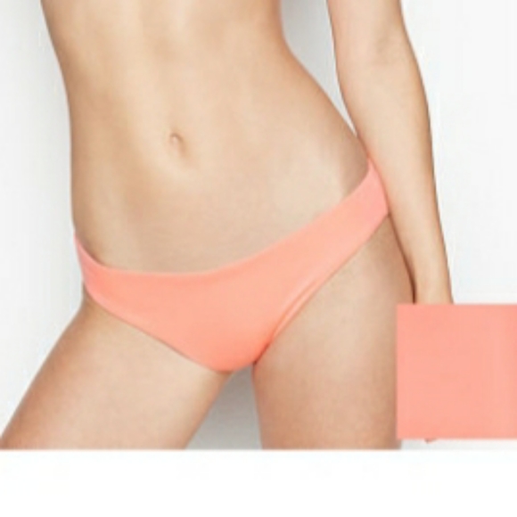 Victoria Secret Medium basic hipster bottom - Picture 3 of 3